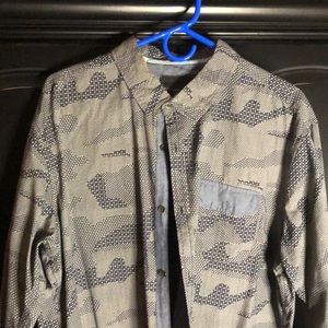 Denim long sleeve pattern shirt